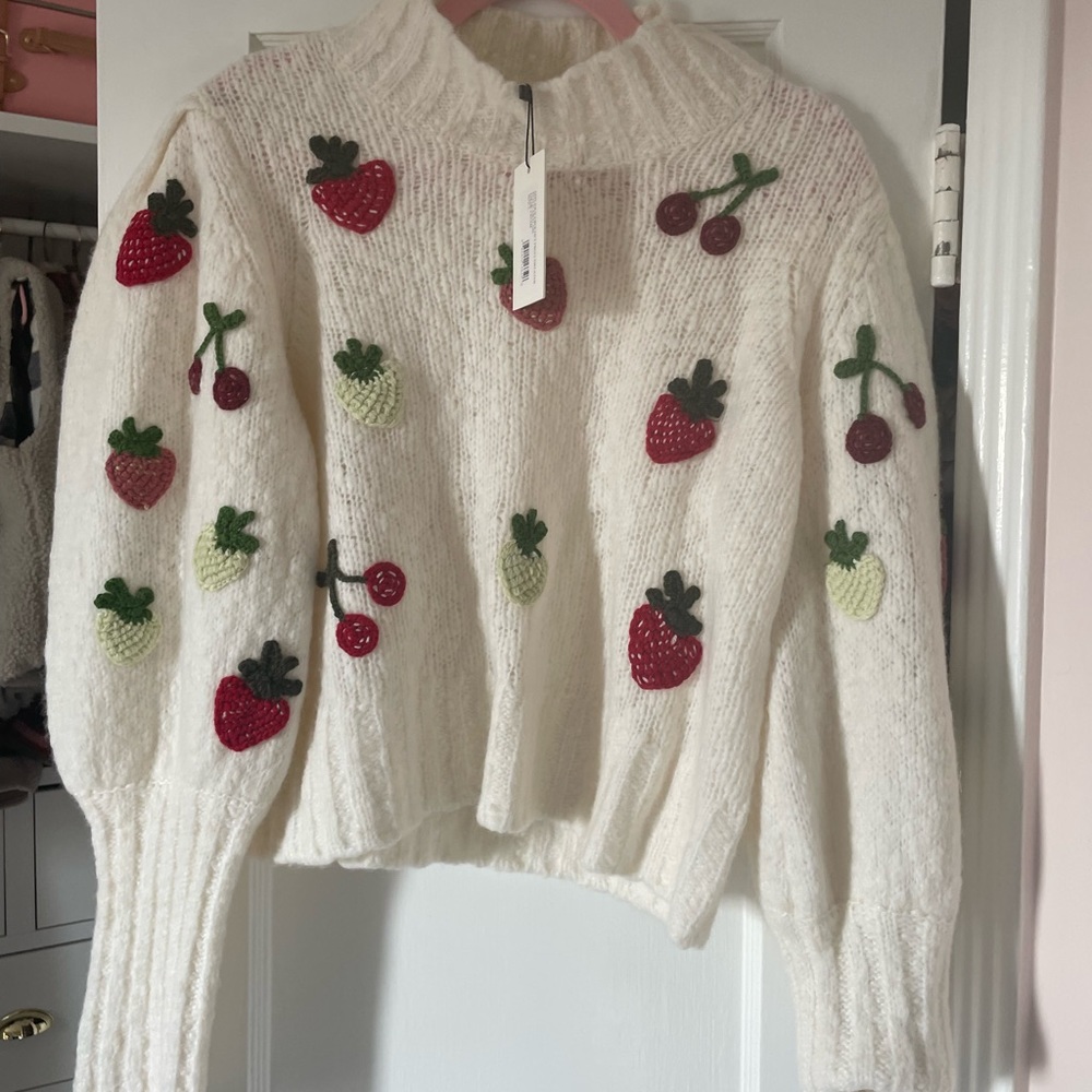 Sea New York Cream Sweater with Red and Green Accents - Picture 3 of 4
